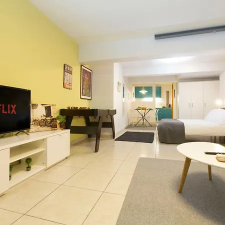 Railway Station Studio Apartment Thessaloniki